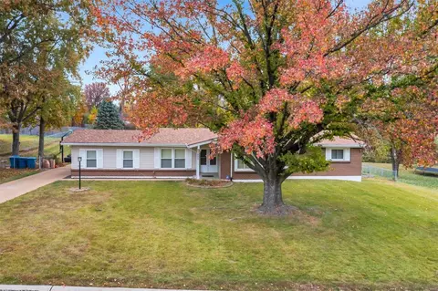 4955 Kennewick Dr, Black Jack, MO 63033