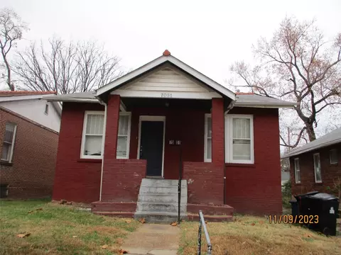 7051 Julian Ave, Saint Louis, MO 63130