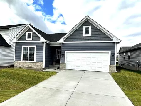 3259 River Breeze Dr, Saint Charles, MO 63301