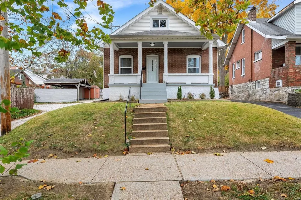  7016 Nashville Ave, Saint Louis, MO 63117 photo 2