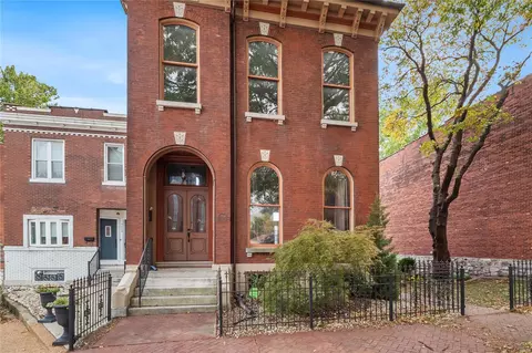 3306 S 9th St, Saint Louis, MO 63118