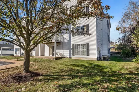 101 Towne Square Ct #G, Eureka, MO 63025 photo 20