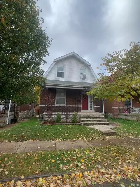 4344 Itaska St, Saint Louis, MO 63116