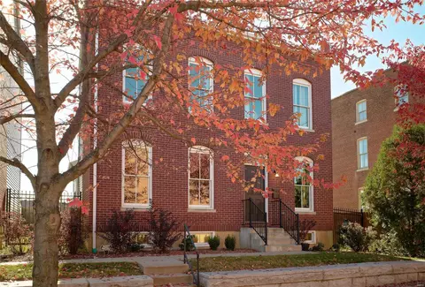 2230 Shenandoah Ave, Saint Louis, MO 63104