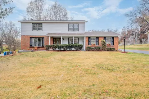 4960 Kennewick Dr, Black Jack, MO 63033