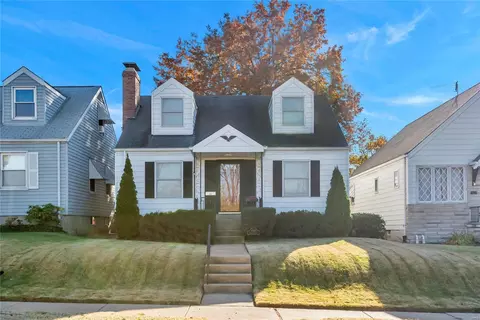 5540 Shaw Ave, Saint Louis, MO 63110