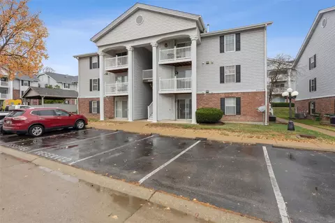 4531 Little Rock Rd #A, Saint Louis, MO 63128