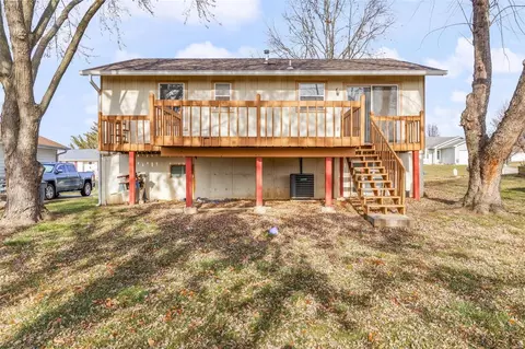 Exterior - 514 Merribrook Ln, O'fallon, MO 63368 photo 5 of 15