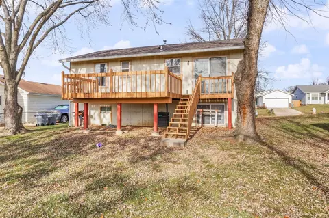 Exterior - 514 Merribrook Ln, O'fallon, MO 63368 photo 6 of 15