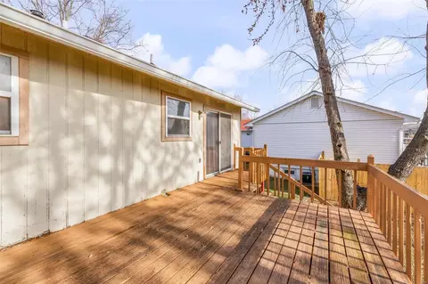 Exterior - 514 Merribrook Ln, O'fallon, MO 63368 photo 7 of 15