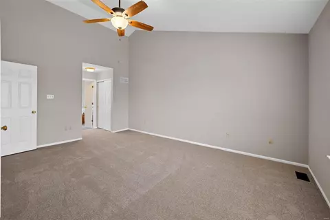 723 Charleston Oaks Dr, Ballwin, MO 63021 photo 27