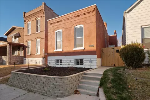 2917 Mount Pleasant St, Saint Louis, MO 63111
