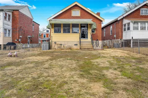 Exterior - 5318 Devonshire Ave, Saint Louis, MO 63109 photo 6 of 9