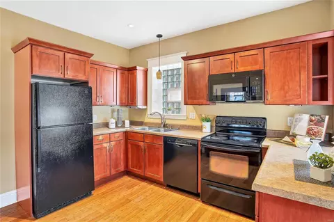 Kitchen - 5318 Devonshire Ave, Saint Louis, MO 63109 photo 1 of 3
