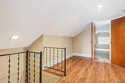 Bedroom - 5318 Devonshire Ave, Saint Louis, MO 63109 photo 4 of 4