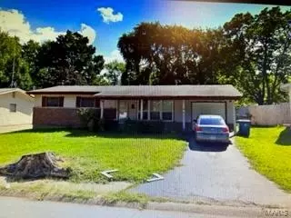 714 Lynn Haven Ln, Hazelwood, MO 63042