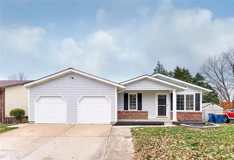753 Mediterranean Dr, Florissant, MO 63031
