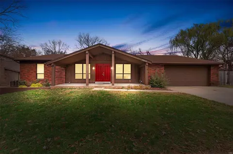 1503 W Field Ave, Ellisville, MO 63011 photo 2