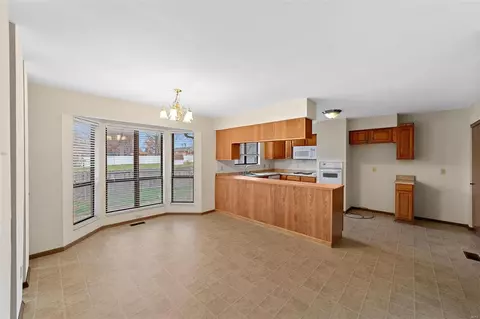 1503 W Field Ave, Ellisville, MO 63011 photo 6