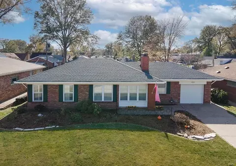 6260 Westway Pl, Saint Louis, MO 63109