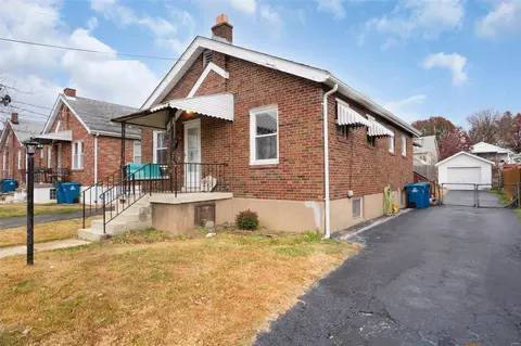 219 W Loretta Ave, Saint Louis, MO 63125