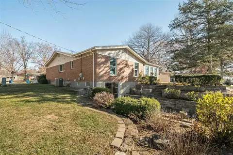 401 Devon Ct, Ballwin, MO 63011 photo 54