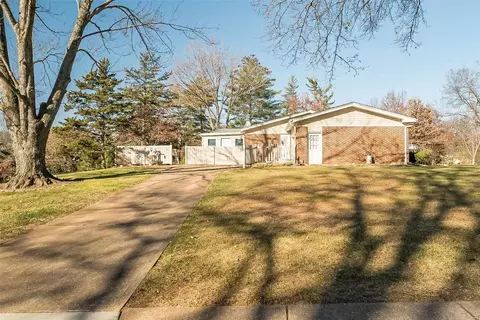 401 Devon Ct, Ballwin, MO 63011 photo 59