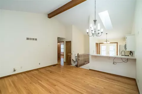 1322 Stone Run Dr, Ballwin, MO 63021 photo 11