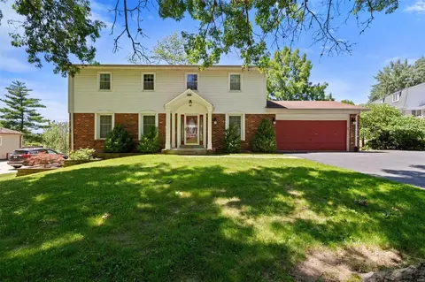 289 Prince Towne Dr, Saint Louis, MO 63141