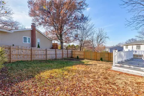 1144 Hobbs Mill Dr, Manchester, MO 63021 photo 5