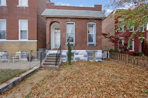 4223 Norfolk Ave, Saint Louis, MO 63110