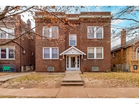 4051 Giles, Saint Louis, MO 63116