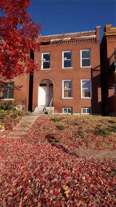 4533 Oakland Ave, Saint Louis, MO 63110