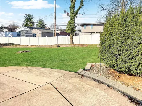 10519 Doe Run Ct, Sappington, MO 63128 photo 5