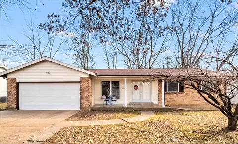 12086 Rosemist Dr, Saint Louis, MO 63138