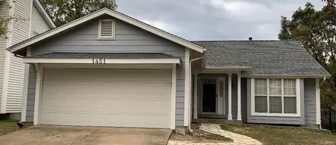 1451 Greenfield Crossing Ct, Ballwin, MO 63021