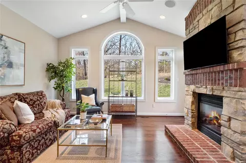 1283 Polo Lake Dr, Ellisville, MO 63021 photo 14