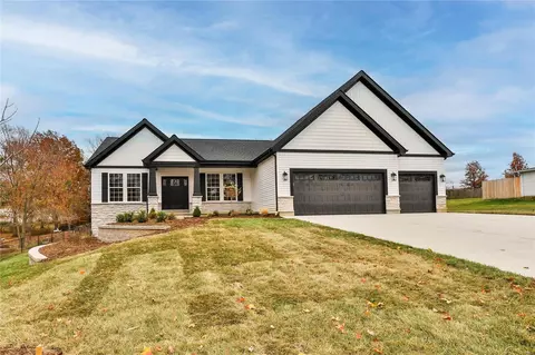 21 Mar El Ct, Ellisville, MO 63011