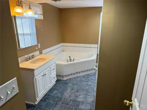 871 Hardcastle Dr, O'fallon, MO 63366 photo 32