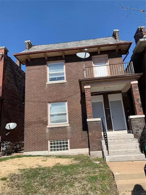 4133 W Kossuth Ave, Saint Louis, MO 63115
