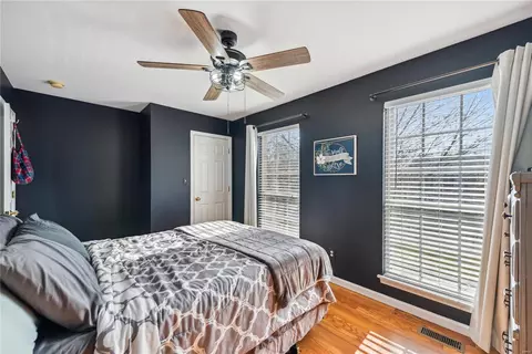 353 Heritage Commons Cir, O'fallon, MO 63368 photo 20