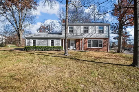220 Creve Coeur Ave, Manchester, MO 63011