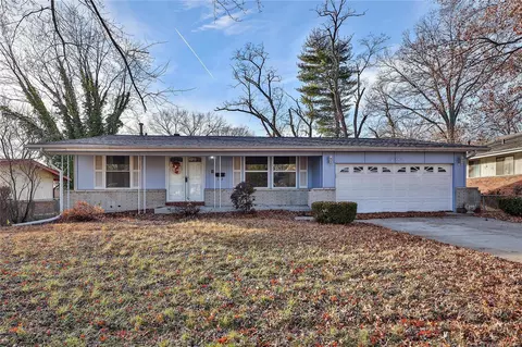11043 Worchester Dr, Saint Louis, MO 63136