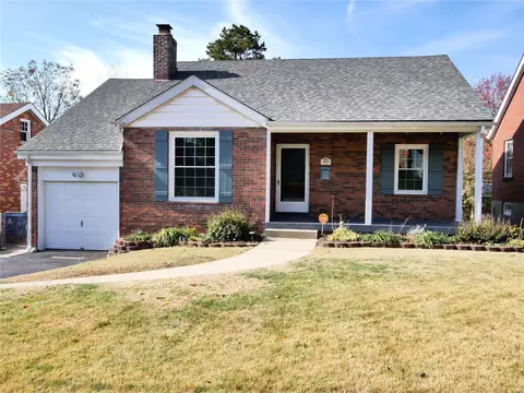 10009 Sheldon Dr, Saint Louis, MO 63137