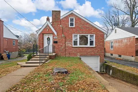 8334 Braddock, Saint Louis, MO 63132