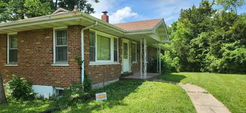 13001 Bellefontaine Rd, Saint Louis, MO 63138