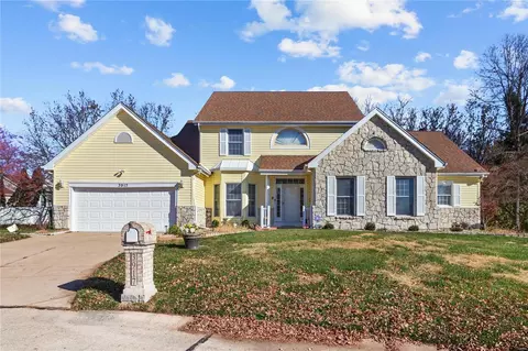 3917 Affirmed Dr, Florissant, MO 63034
