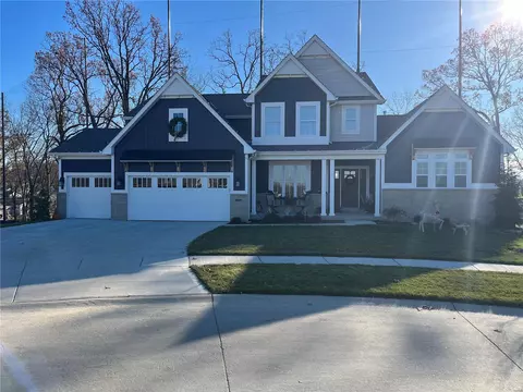 6834 Preservation Pkwy, Saint Louis, MO 63123