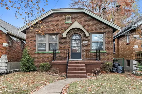 5511 Neosho St, Saint Louis, MO 63109