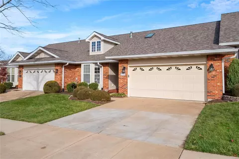 838 Braefield Ct, Chesterfield, MO 63017
